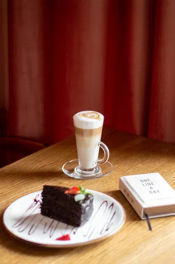 Шоколадно-банановый раф в Coffe Club - фото позиции меню кафе