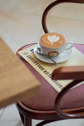 Капучино в Coffe Club - фото позиции меню кафе