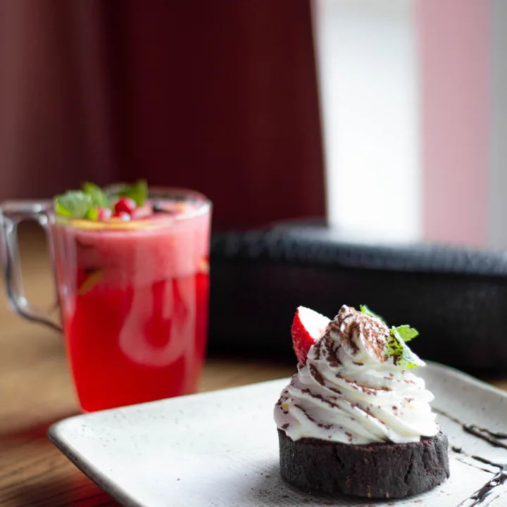 Банановый торт в Coffe Club