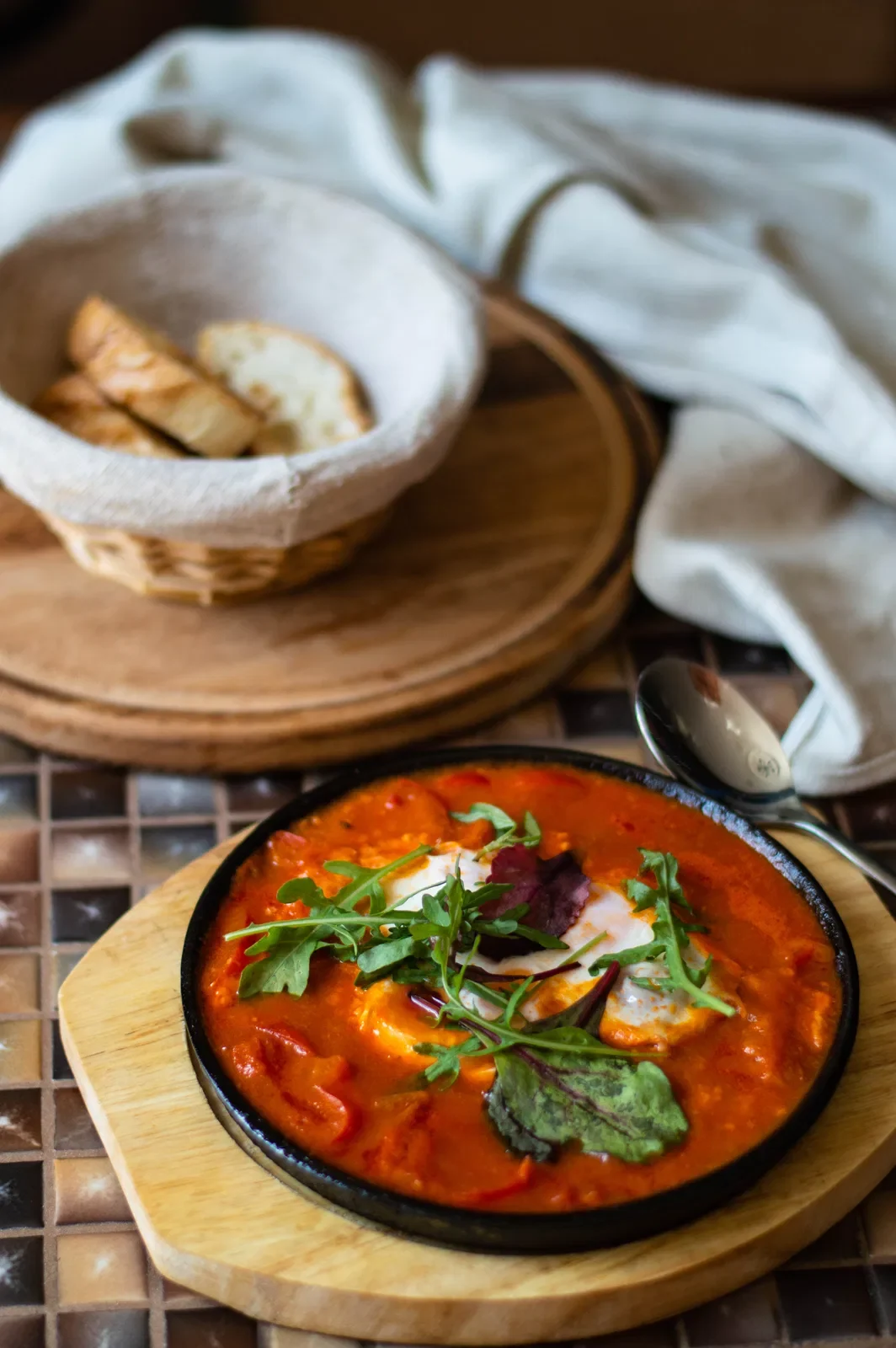 Шакшука с томатами в Coffe Club - фото позиции меню кафе